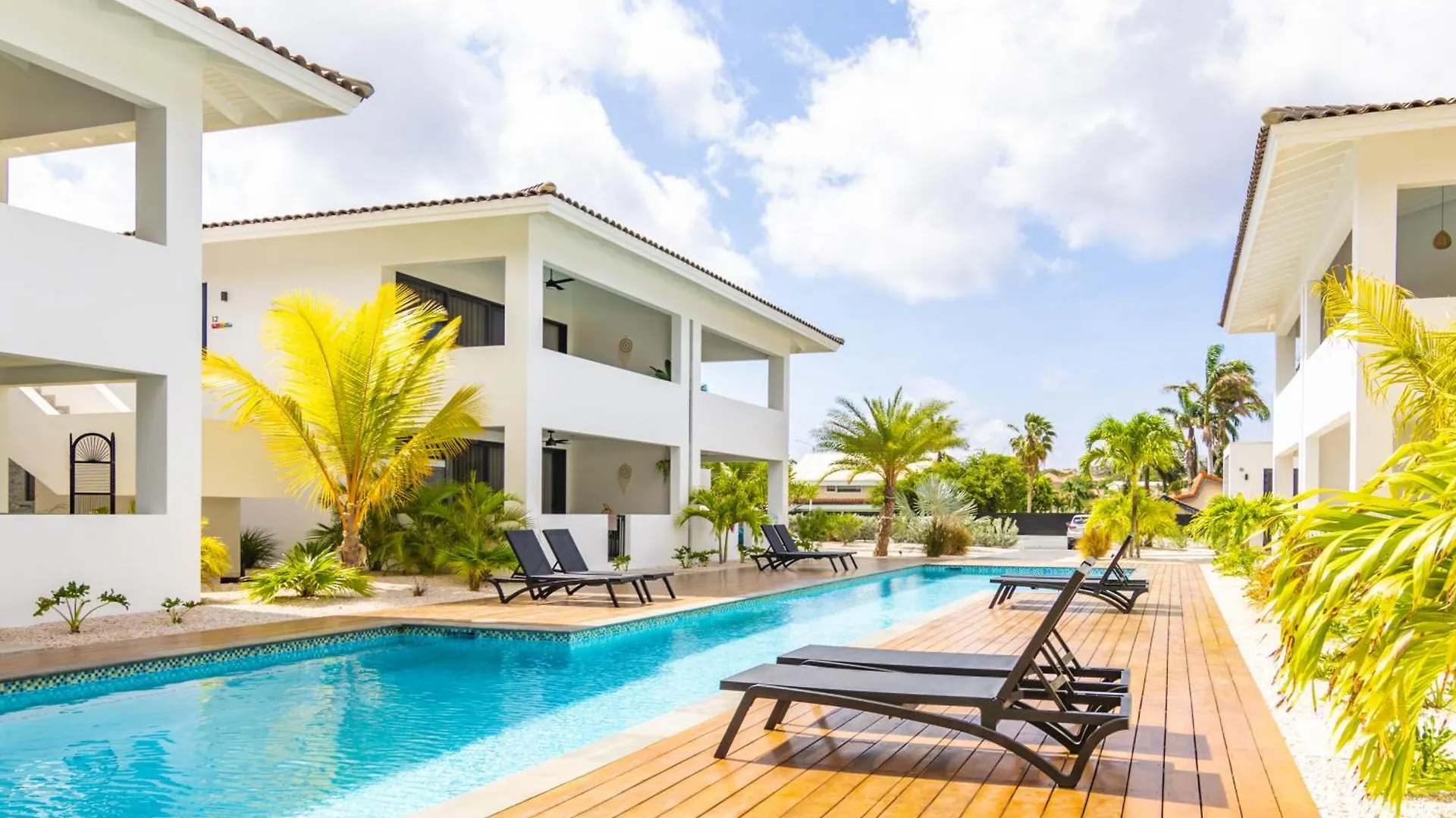 The Sunset - Luxurious Penthouse Near Jan Thiel Beach